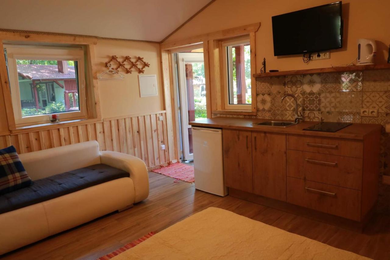 Namelis Nr 2 Adeles Sodyba Muize Bagian luar foto